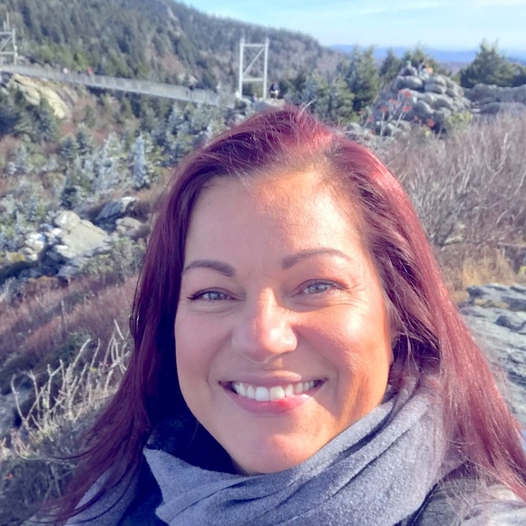 Meet your Posher, Regina - Picture 1 of 1